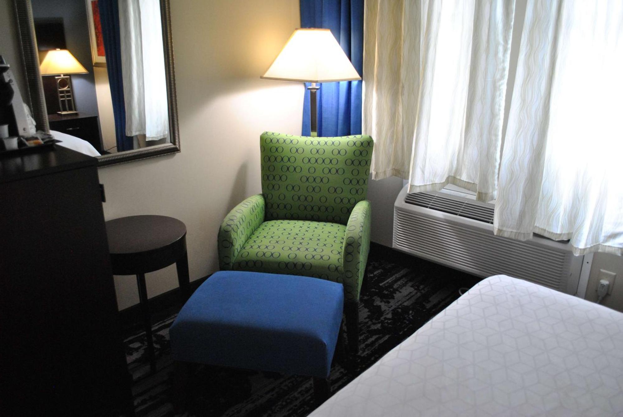 Best Western Owego Inn Exterior foto